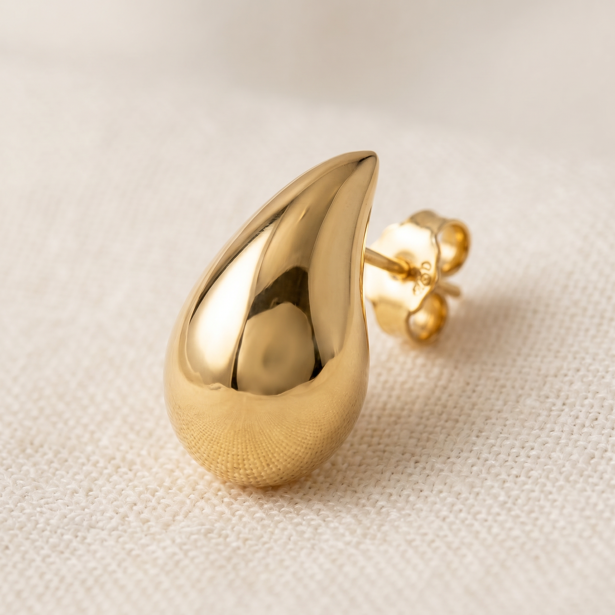 Lustre Droplet Earrings