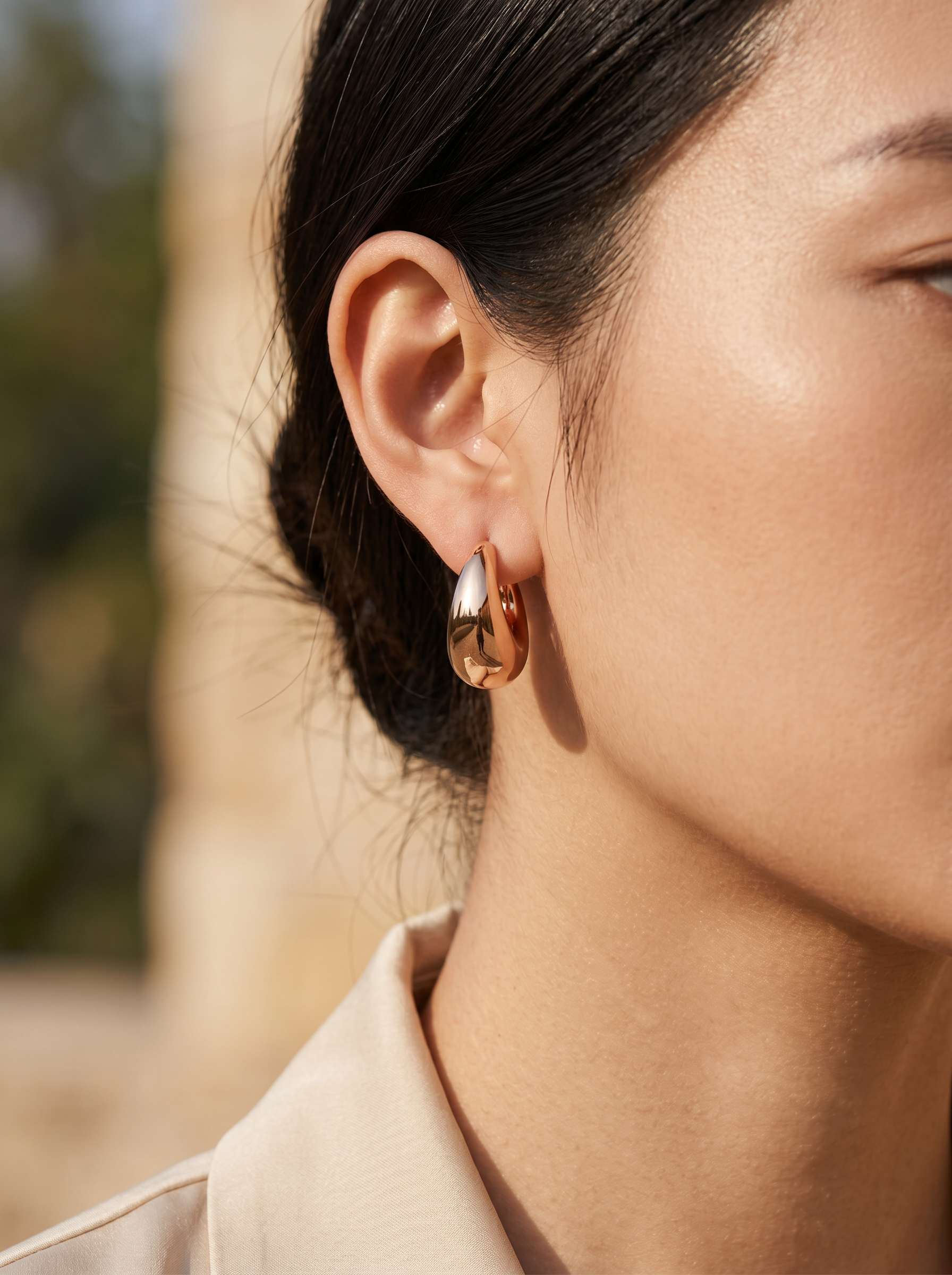 Sculpted Hoops Earrings