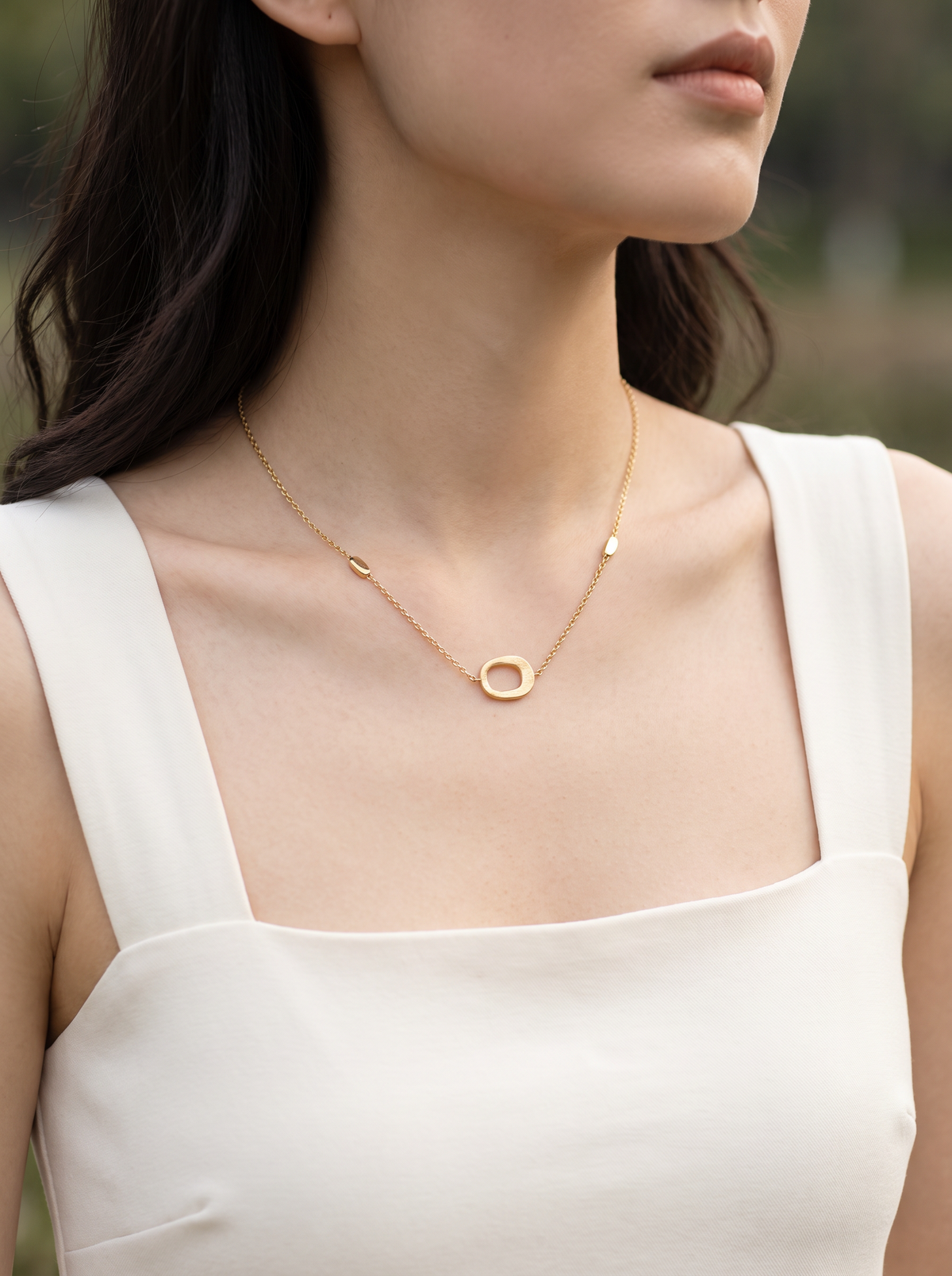 Satin Frame Necklace